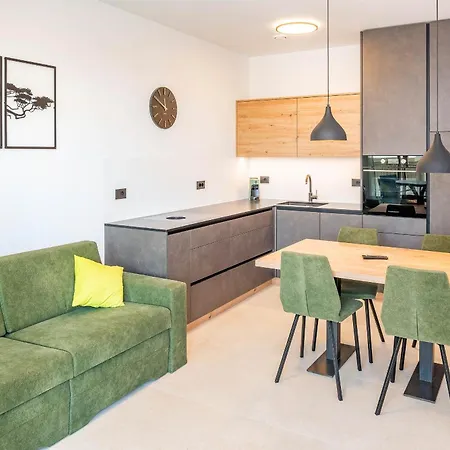 Apartment Alloro